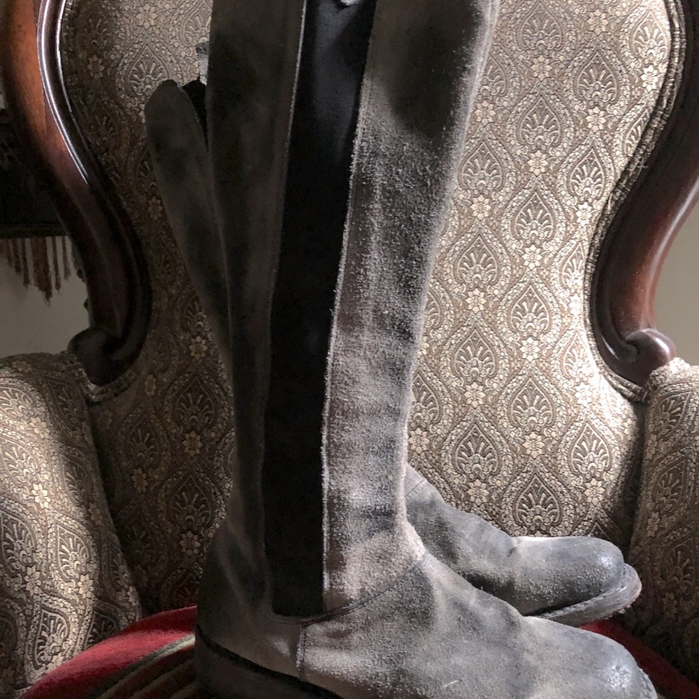 Free People Bed:Stu grey suede boots size 7